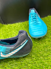 Load image into Gallery viewer, Nike Tiempo Legend 7 Elite FG
