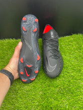 Load image into Gallery viewer, Nike Phantom GT 2 Elite FG
