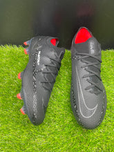 Load image into Gallery viewer, Nike Phantom GT 2 Elite FG
