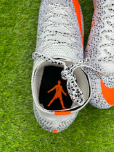 Load image into Gallery viewer, Nike Mercurial Superfly Elite CR7 Safari FG

