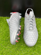 Load image into Gallery viewer, Nike Tiempo Legend 8 Elite FG
