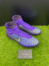 Load image into Gallery viewer, Nike Magista Obra SG-Pro
